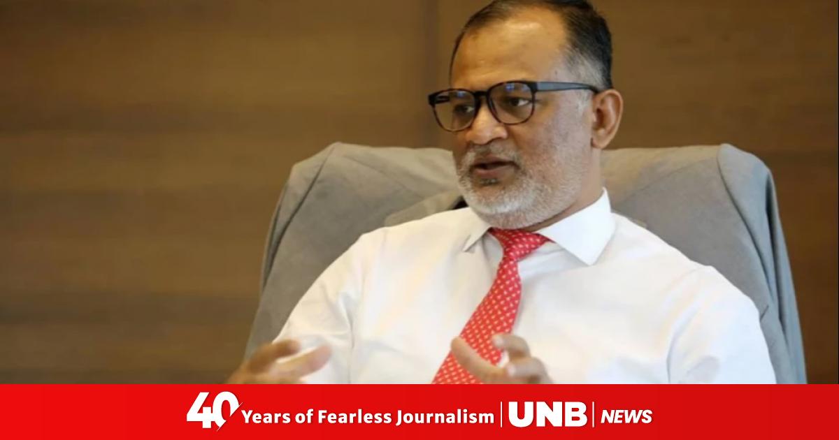 Unauthorised edible oil price hike to prompt govt action: Adviser Bashir