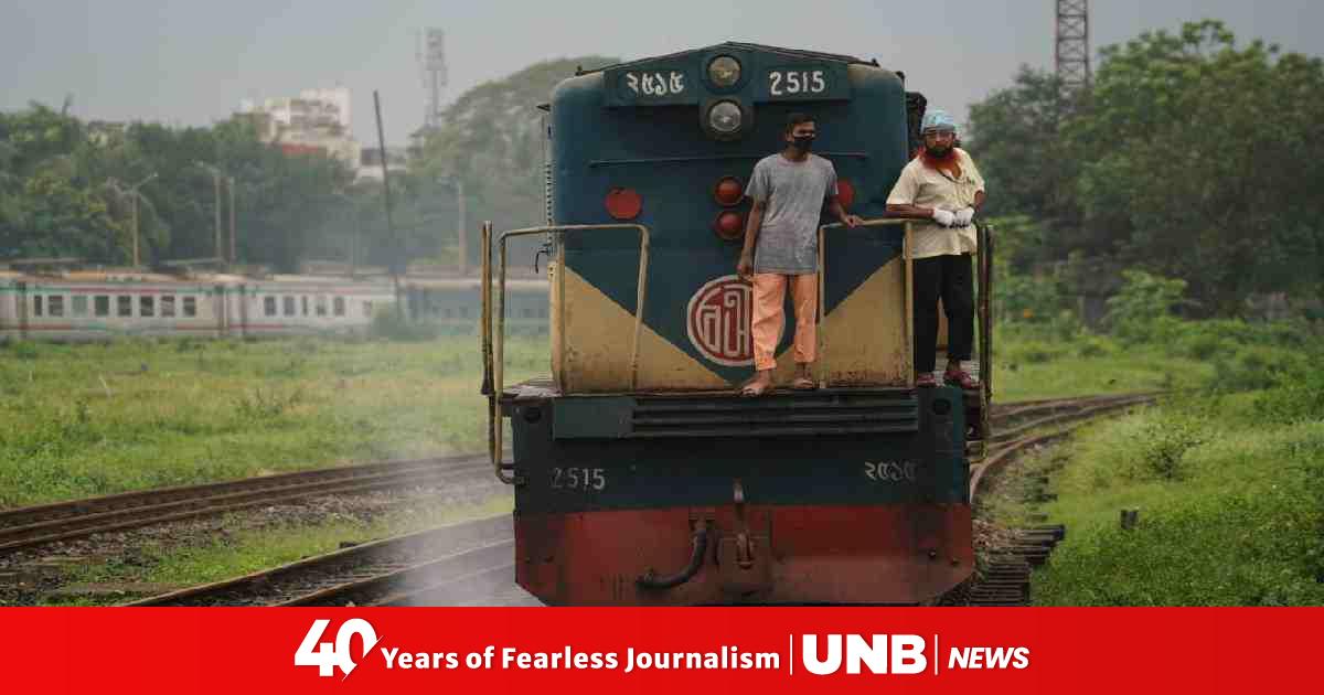 Train tickets won’t be transferable Railways Ministry