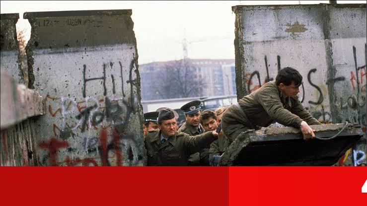 30 Years After Berlin Wall Fell East West Divides Remain 6911